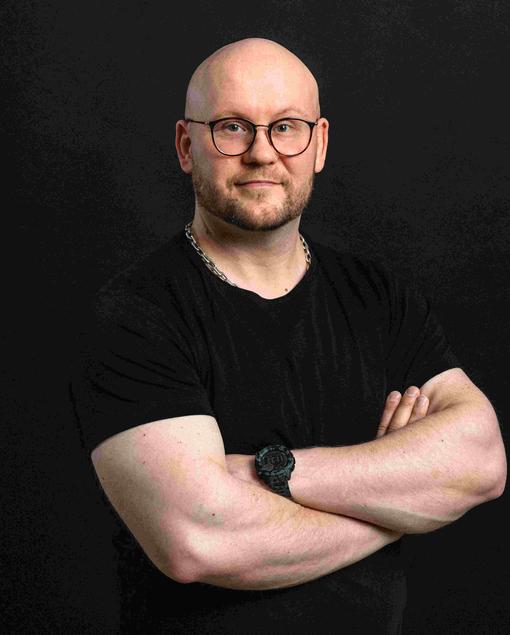 Harri M&auml;&auml;tt&auml;nen